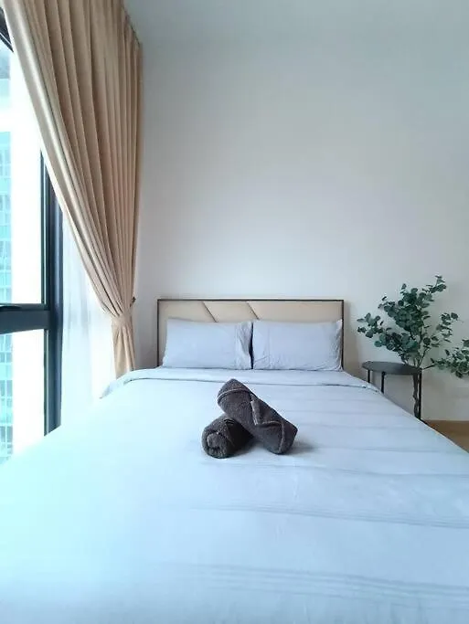 Col 31A 1Bedroom Balcony Infinity Pool Klcc View Kuala Lumpur